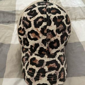 Leopard pony hat